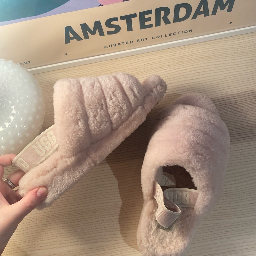 Light pink UGG fuzzy slippers